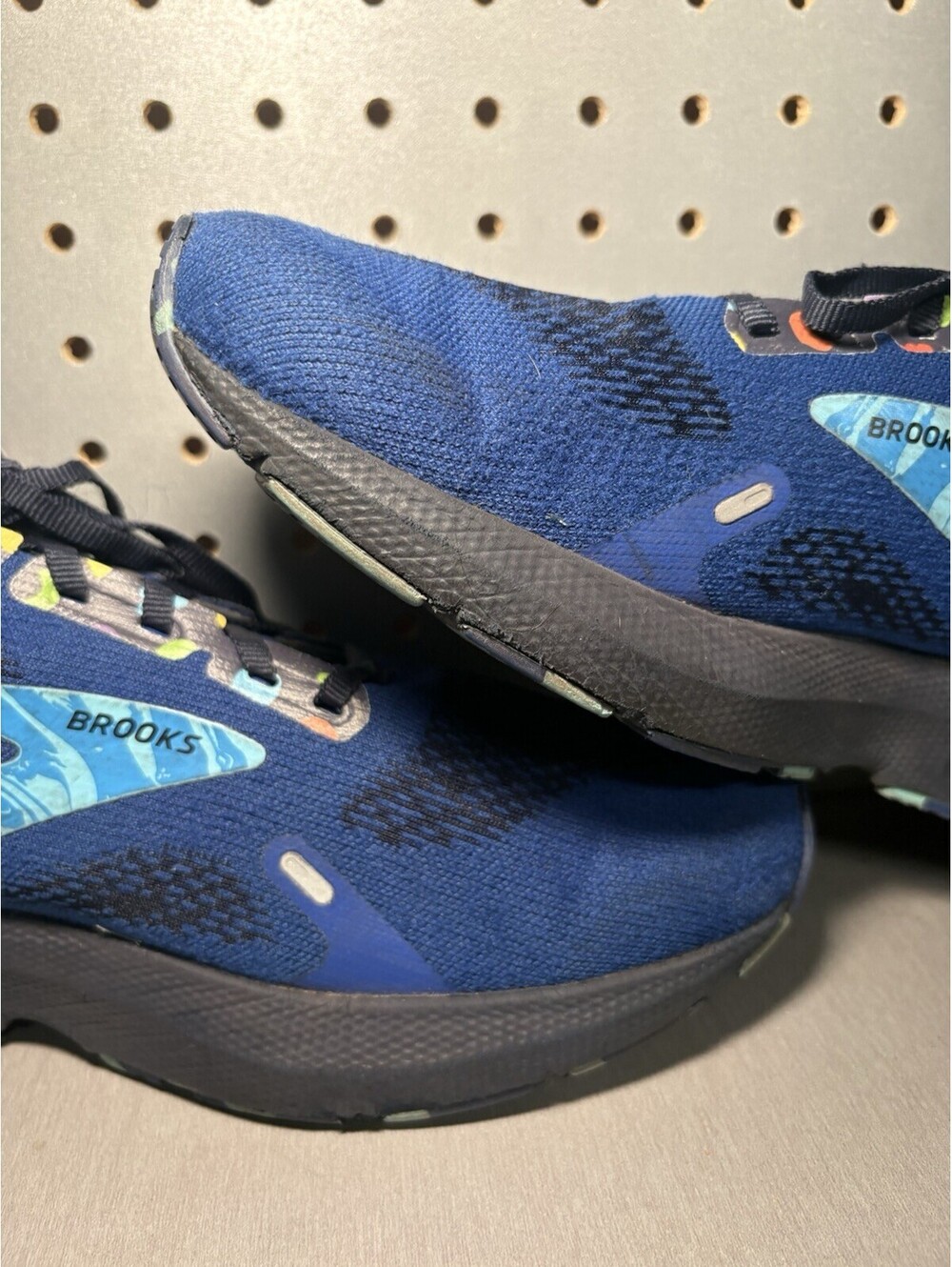 Brooks Launch 9 Running Shoes Mens 10 US Blue Bowl O' Cereal Trix 1103861D462 - Picture 13 of 15